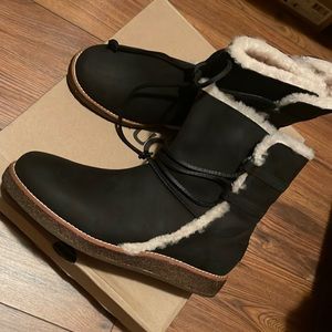 UGG Luisa Leather Boots